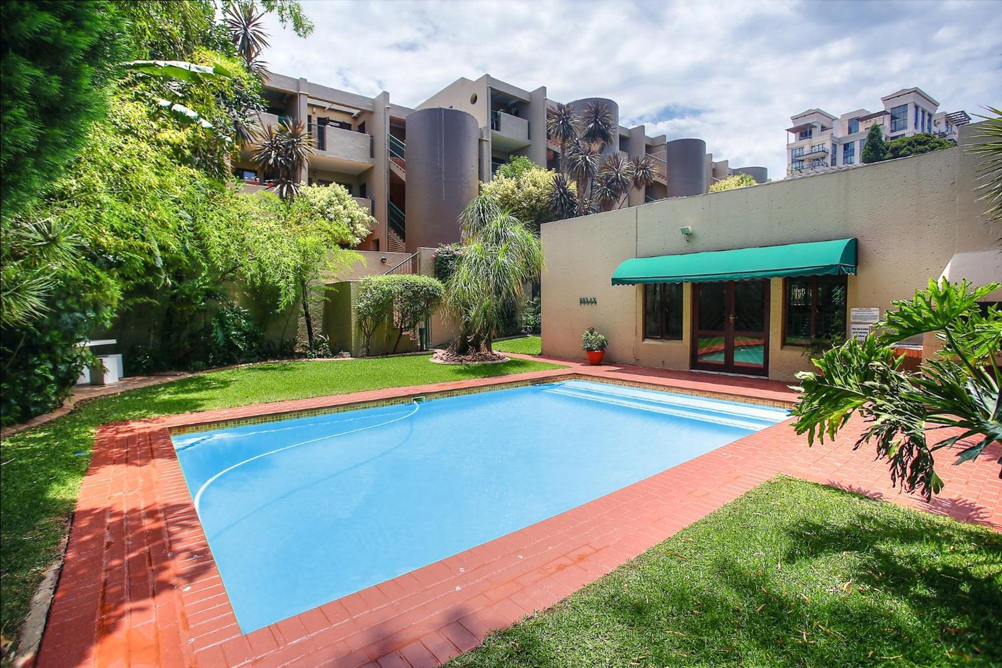 Antibes 18 West Road South Sandton ヨハネスブルグ エクステリア 写真